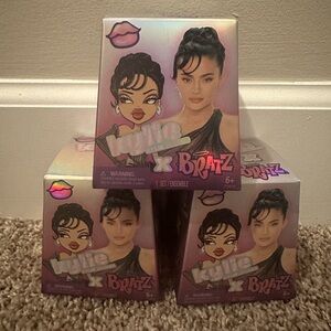 Bratz Collectible Figures Kylie Jenner x3